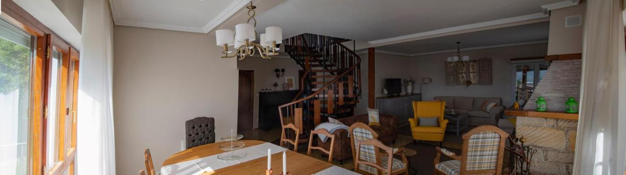 Casa La Quinta Villa *
